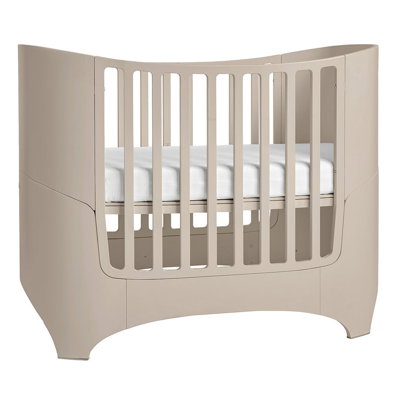 Leander Classic™ Baby Cot 0-3 yrs, Cappucino