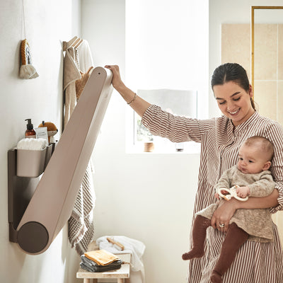 Leander Wally™ wall mounted changing table, Cappuccino