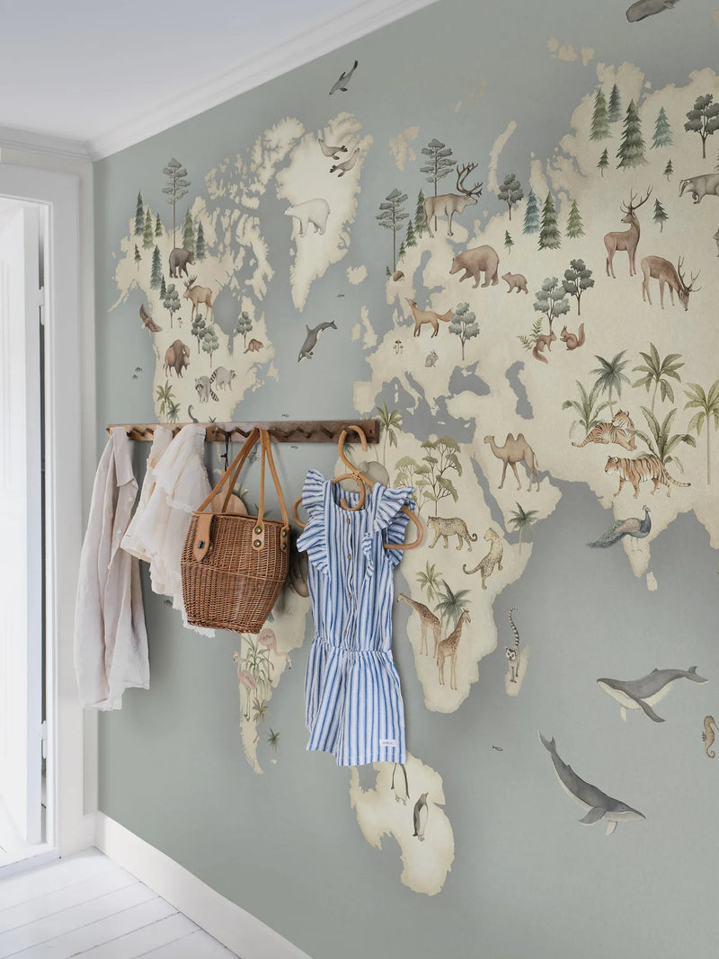 Newbie - Little explorer mural
