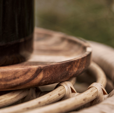 Padėklas iš akacijos medienos